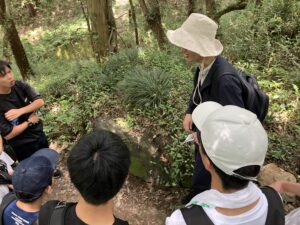 宝篋山巡検片麻岩